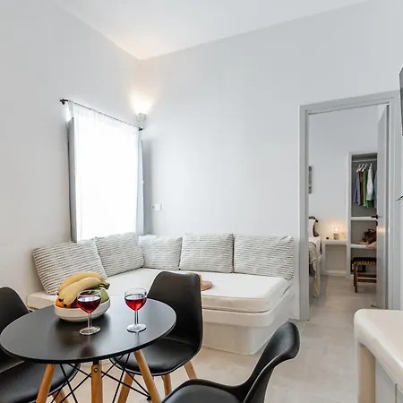 Venetian Suites 4 Apartment